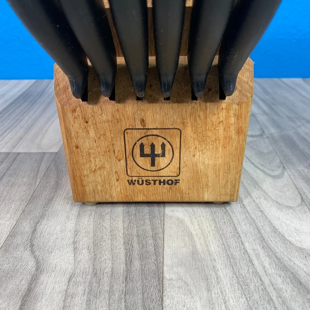 Wüsthof 7-Piece Steak Knife PARTIAL Set with Wooden Storage Block & Sharpener